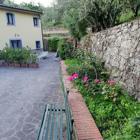 Guest house Vacanza Nel Verde Prato (Prato)